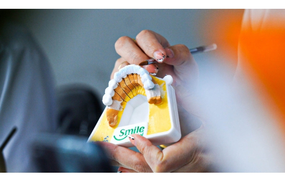 Dịch Vụ Bọc Răng Sứ Chất Lượng Cao Tại Đồng Tháp - Nha Khoa Smile