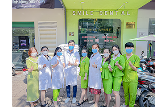Doctor Smile – Experienced & Caring Dentists at Smile Dental Clinic