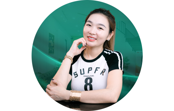 Rạng rỡ nụ cười 22 răng sứ lava của chị Thanh Thủy